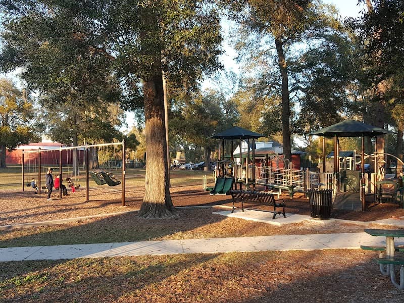 Veterans Memorial Park - Image 1