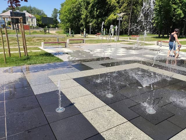 Plac fontannowy Wodociągu Mareckiego - Image 1
