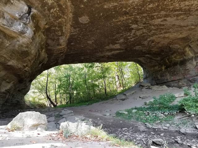 Rock House Natural Bridge - Image 2