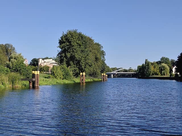 Blick auf die Spree - Image 4