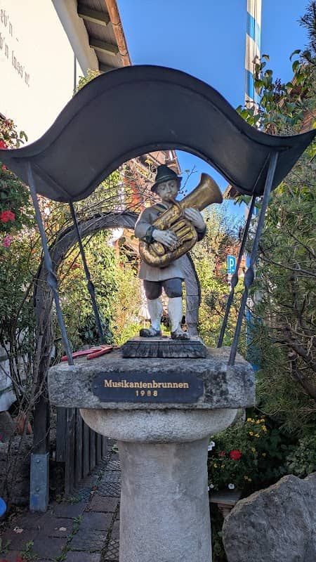 Musikantenbrunnen - Image 1