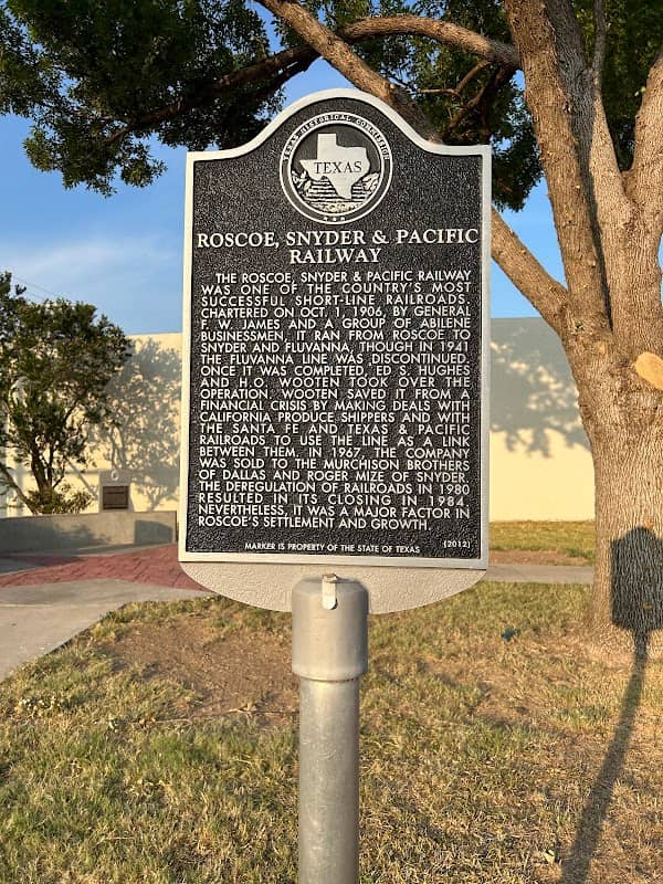 Roscoe Memorial Park - Image 1