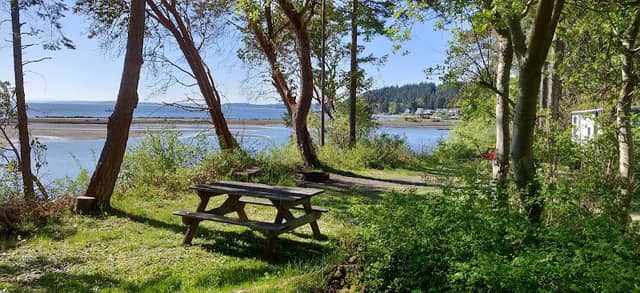 Upper Oak Bay County Park - Image 1