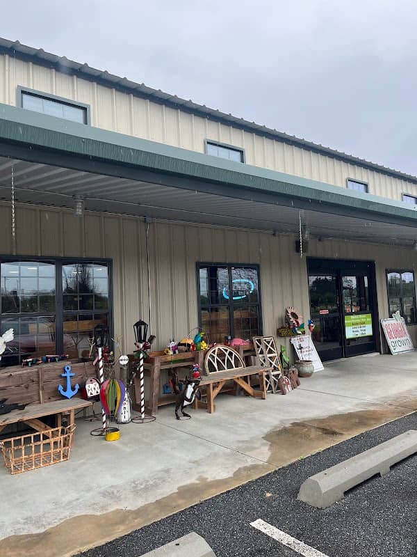 Raisin' Cane Country Store - Image 1