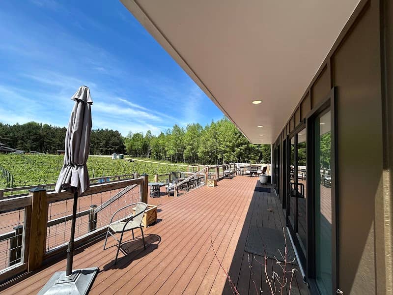 Everleigh Vineyards & Brewing Company - Image 1