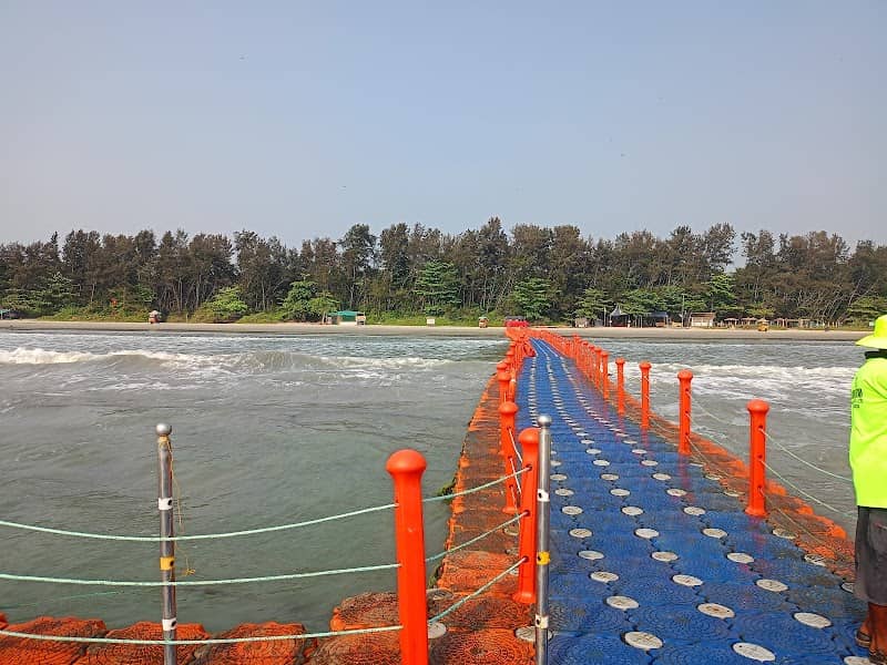 Floating Bridge, Muzhappilangad Beach - Image 1
