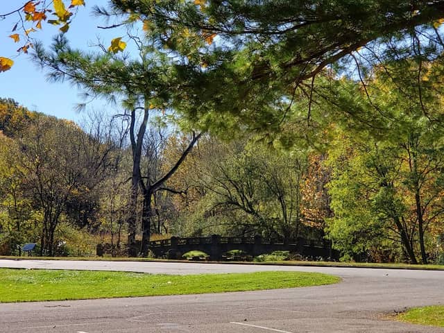 Garfield Park Center - Image 2
