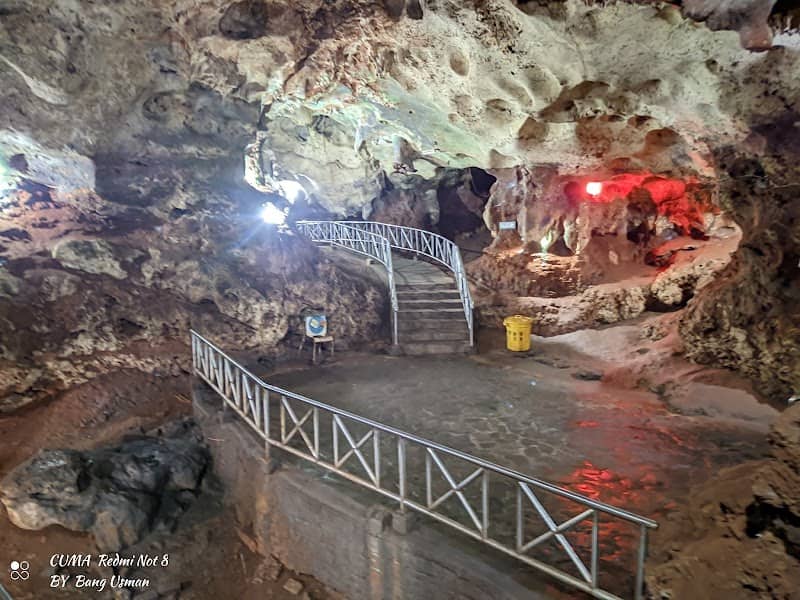 Cave Akbar - Image 1