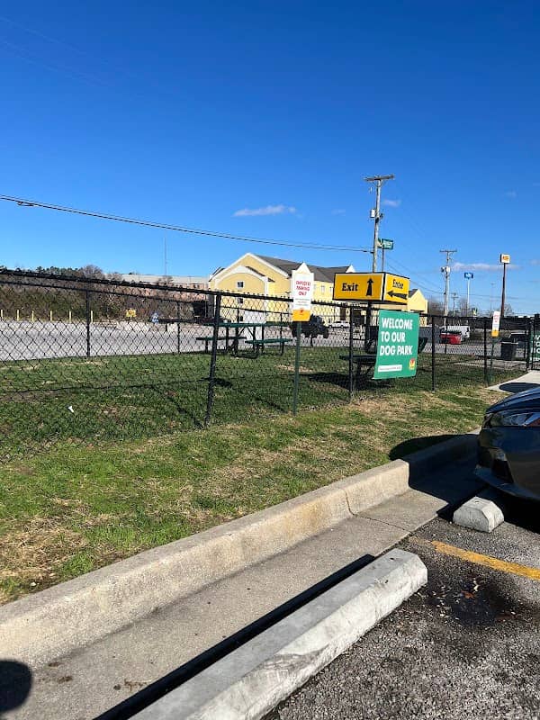 Dog Park at Love's Travel Stops - Image 1