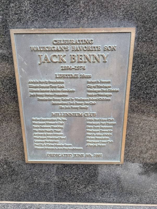 Jack Benny Statue - Image 2