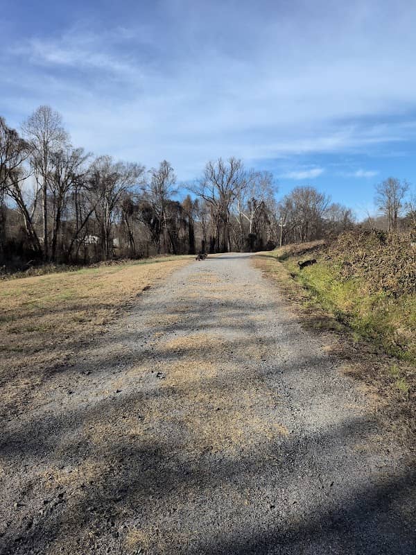 Heritage Trail Greenway South Parking - Image 1