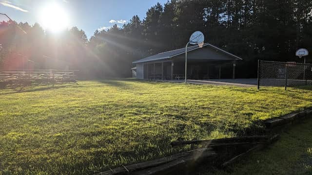Hawthorne Ball Park - Image 1