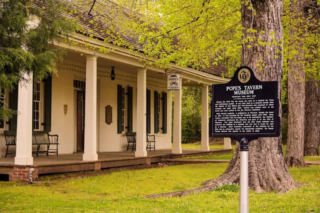 Pope's Tavern Museum - Image 1