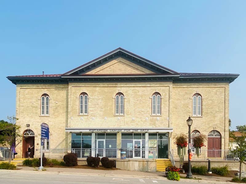Victoria Park Gallery - Image 1