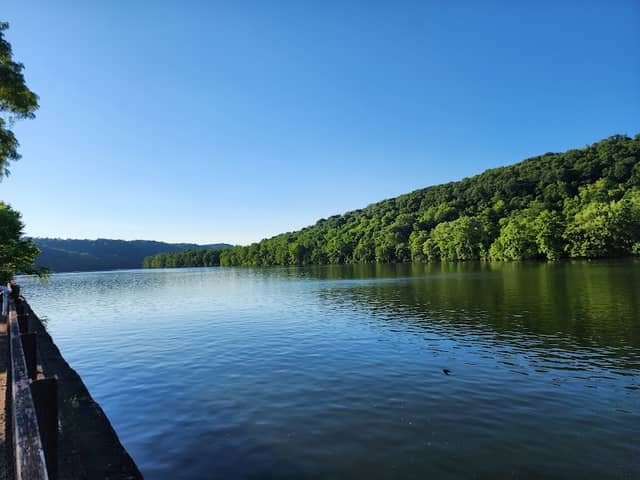 Greene River Trail: Rices Landing Trailhead - Image 2