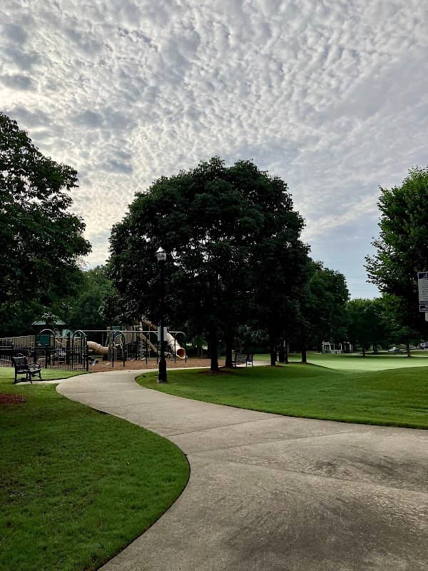 Henry Memorial Park - Image 2