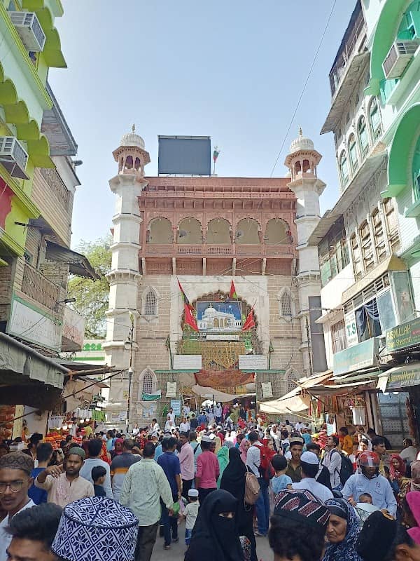Nizam Gate - Buland Darwaza - Image 1