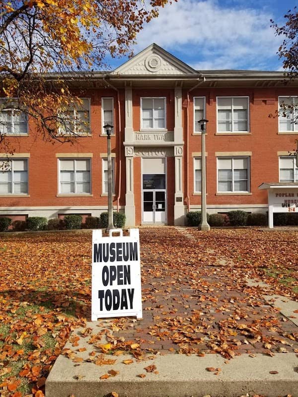Poplar Bluff Museum - Image 2