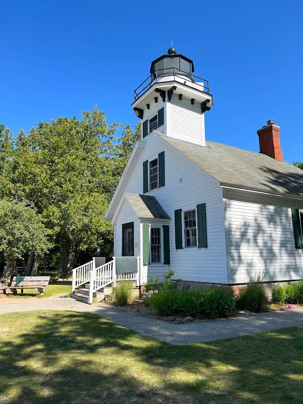 Mission Point Lighthouse Park - Image 1