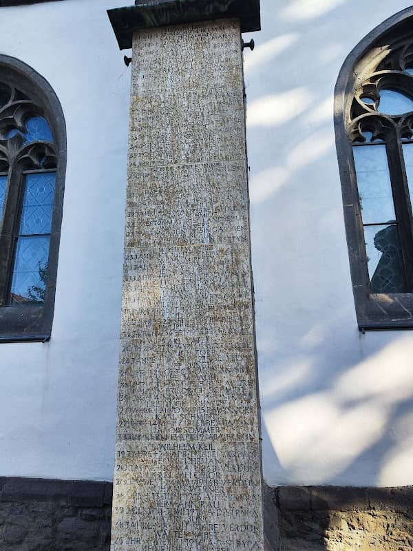 Gefallenendenkmal Lich - Image 2