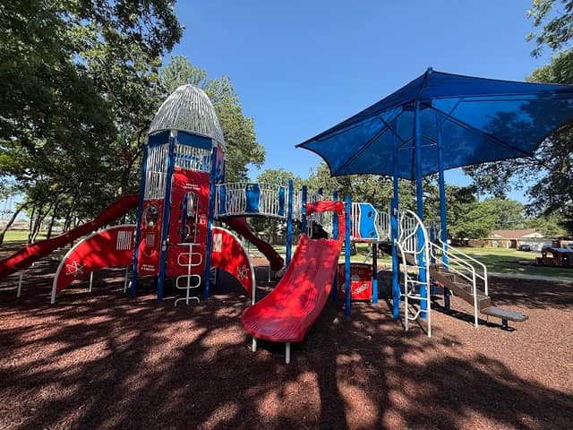 Fairview Park - Image 1
