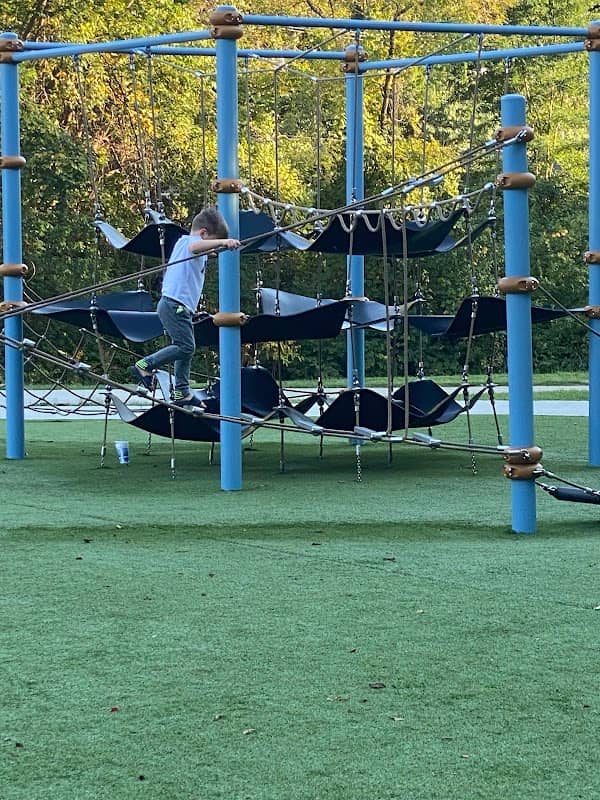 Community Park - Image 2