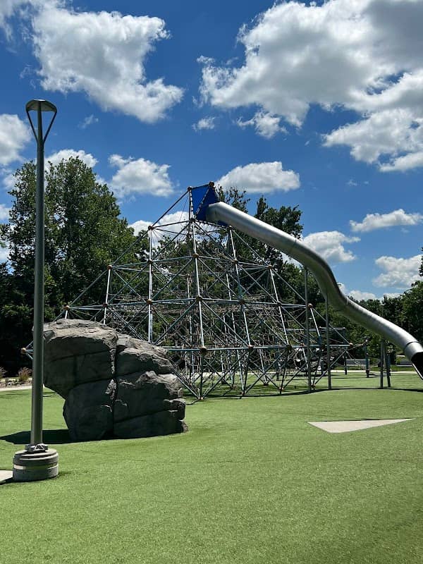 Community Park - Image 1