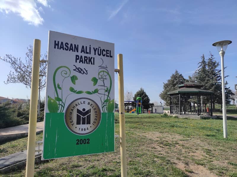 Hasan Ali Yücel Park - Image 2