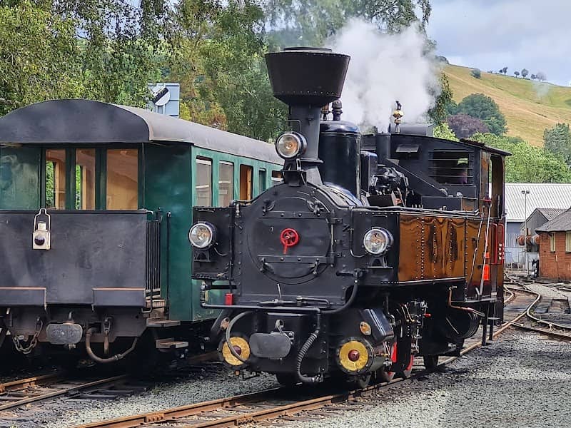Welshpool & Llanfair Light Railway - Image 3