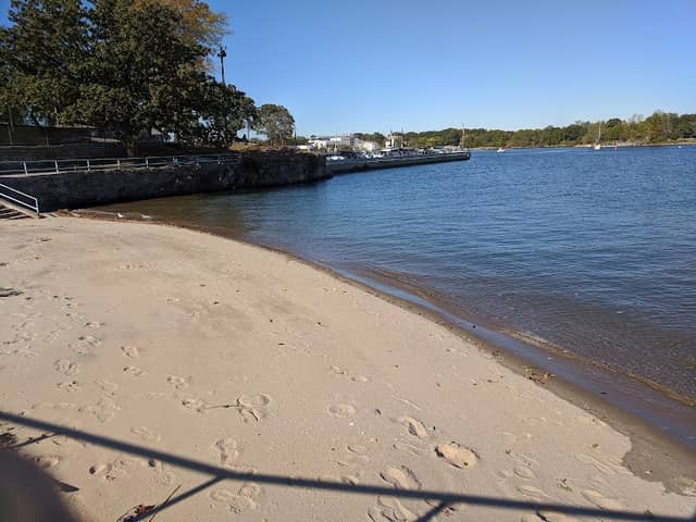 Hudson Park & Beach - Image 4