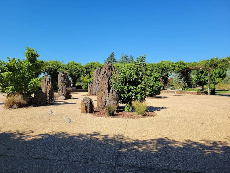 Centennial Plaza - Image 2
