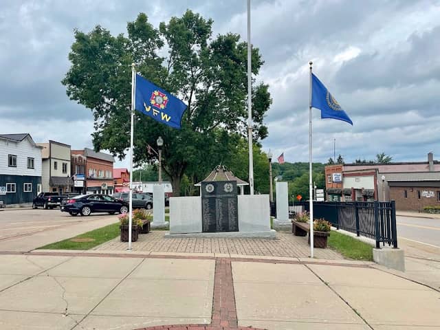 Athens Memorial Park - Image 1