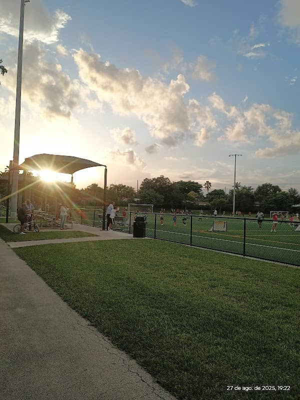 South Miami Park - Image 2