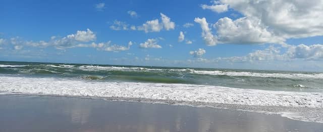 Number 6- Beach Access - Image 1
