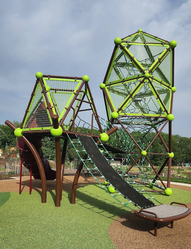 Cason Family Park - Image 2