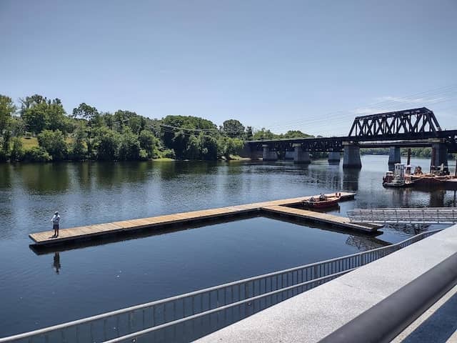 Riverfront Park - Image 2