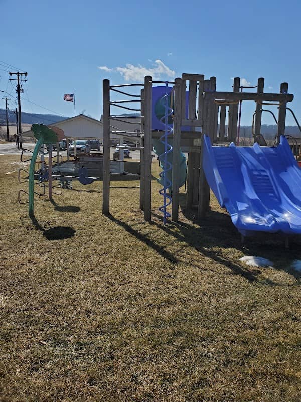 Woodhull park - Image 1