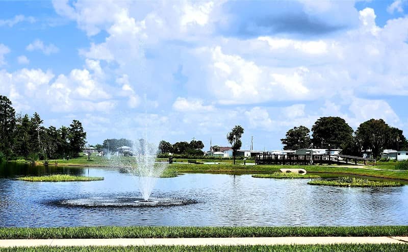 Tavares Park - Image 1
