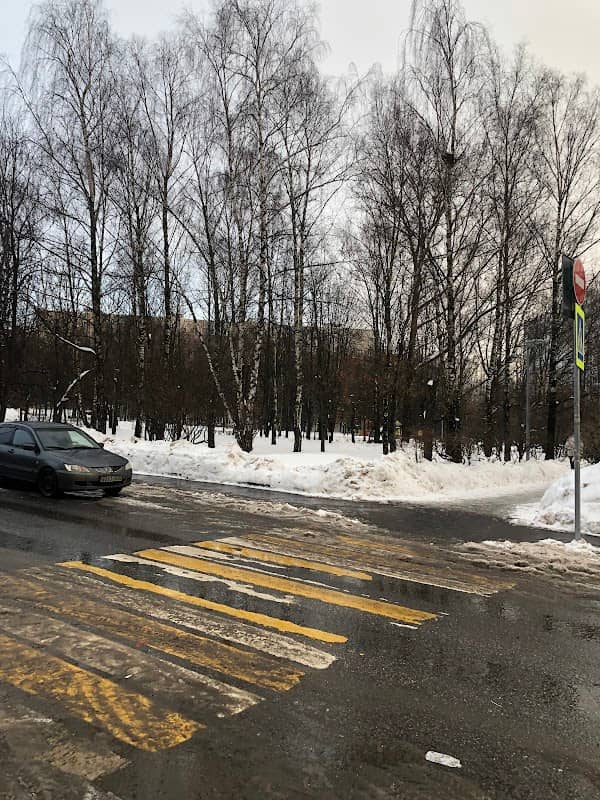 Molodozhnyy Skver - Image 1