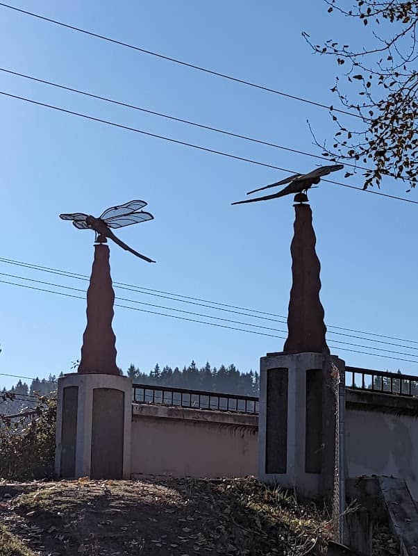 Dragonfly Sculpture Bridge - Image 1