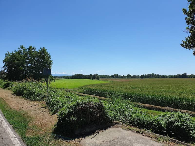 Parco giochi con campo da calcetto - Image 1