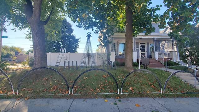 83rd Street Lights - Image 1