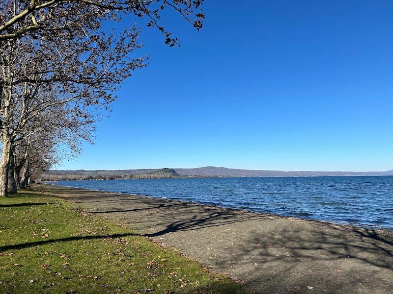 Spiaggia di Capodimonte - Image 1