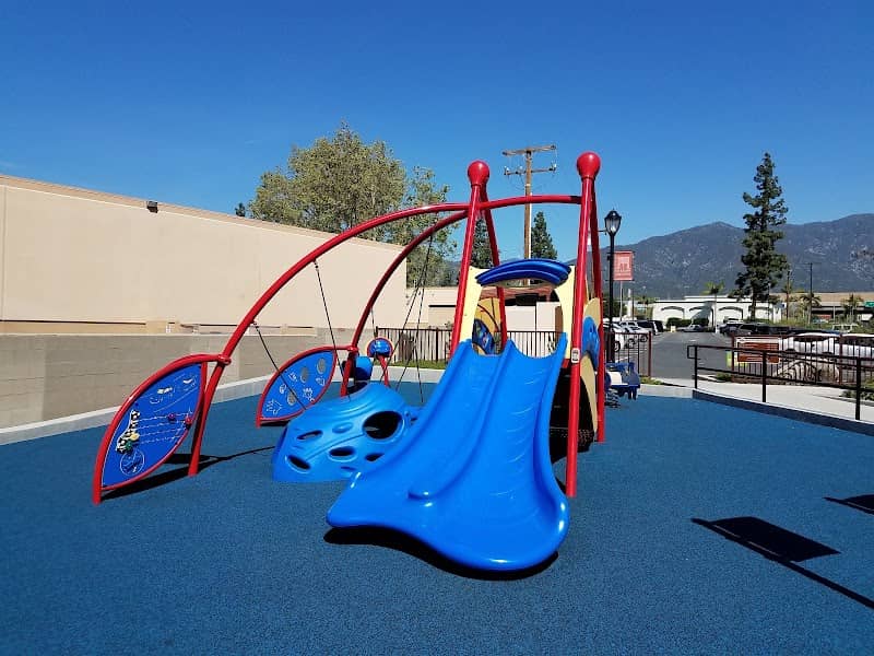 Station Square Park - Image 1