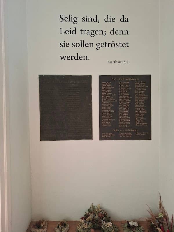 Gedenktafel für Kriegsopfer - Image 1