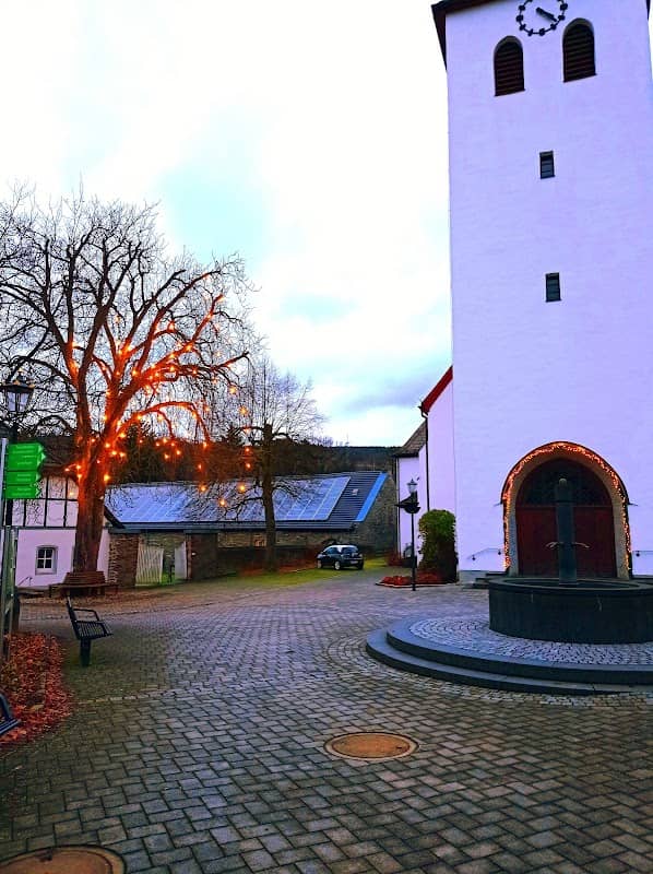 Dorfmitte Ostwig - Image 1