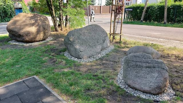 Lapidarium w Pruszkowie - Image 1