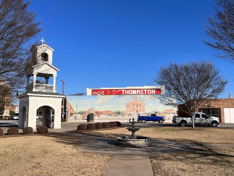 Downtown Thomaston Mural - Image 2