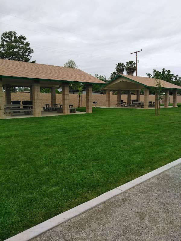 Home Garden Community Park - Image 2