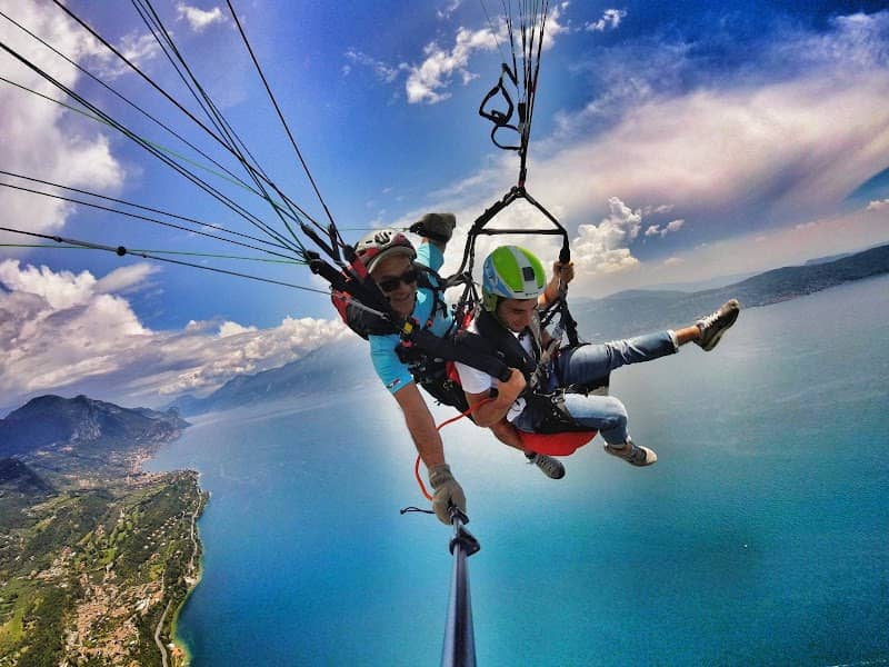 Garda Paragliding - Volo Parapendio tandem Lago di Garda - Image 1